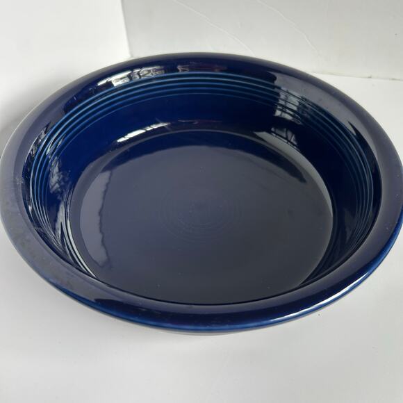 Fiesta Ware 2 Qt Large Serving Bowl Dark Blue Homer Laughlin Pottery No Chips - Picture 2 of 5